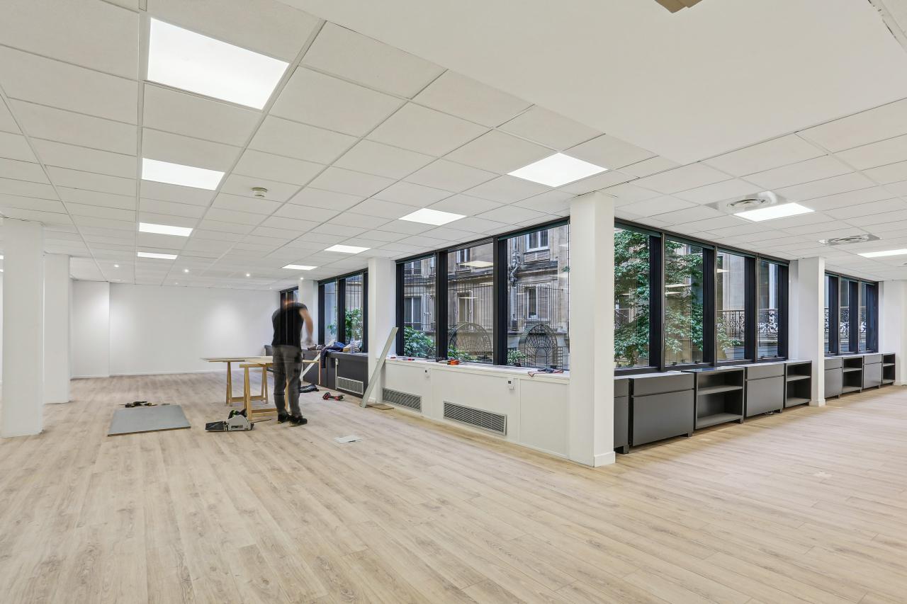 Bureau Paris 1953m² Location bureau Paris OLBUR2100820 8